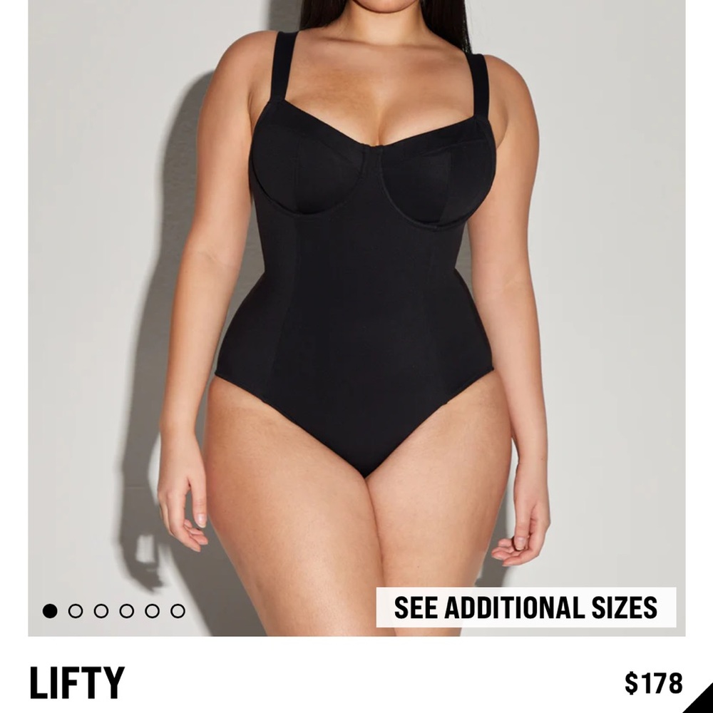 TA3 Lifty Black swimsuit